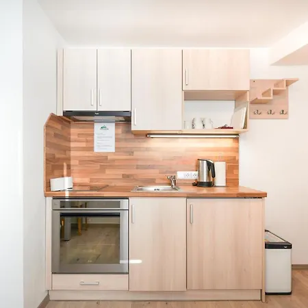 Haus Tirol Pensión Kaprun