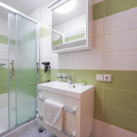Haus Tirol Pensión 3*