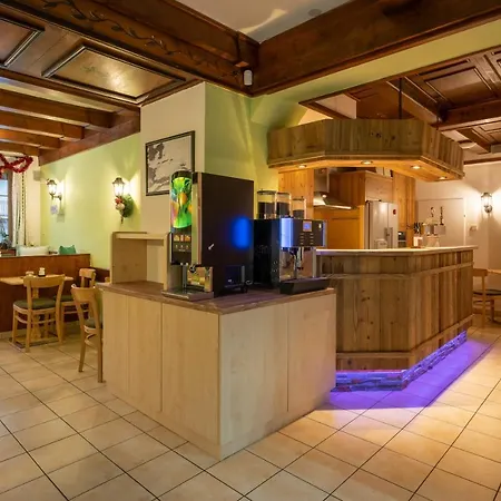 Affittacamere Haus Tirol 3*